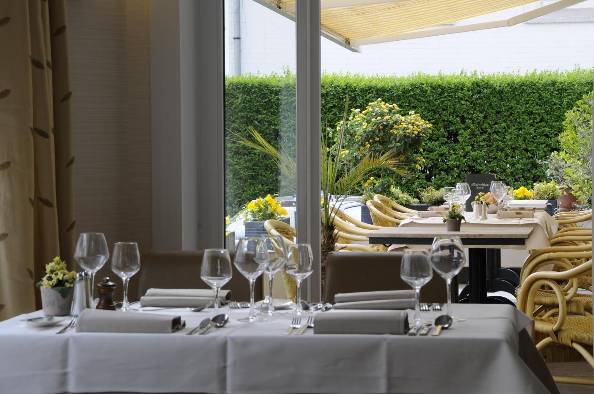 Hotel Atlanta Knokke Esterno foto
